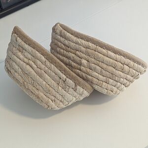 Set Of 2 Small Boho Style Rope Baskets New!
